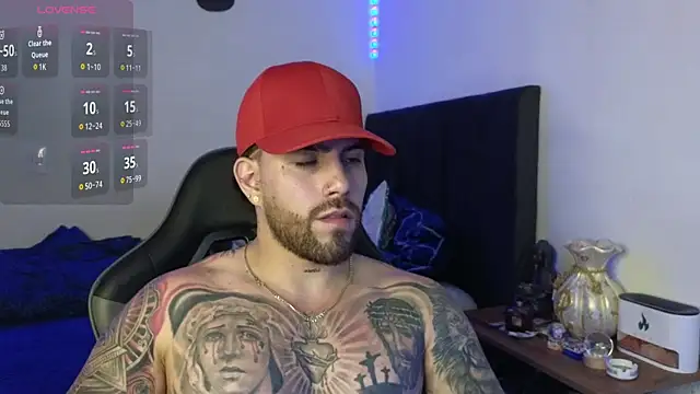 Ades_Lowe webcam