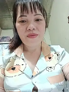Sana-vn live cam on StripChat