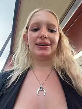 Mila_NoRules live cam