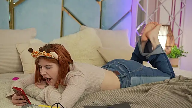 GingerPinky live cam