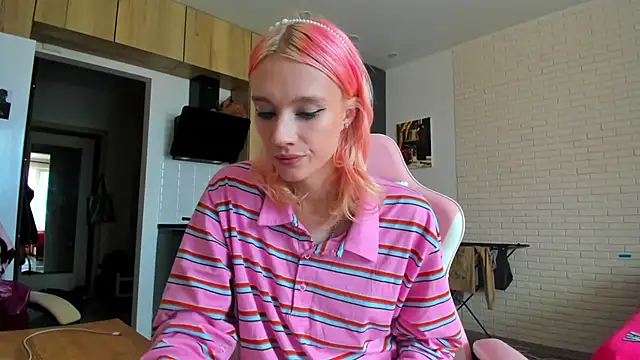 Celi - Trans webcam sex chat