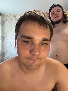 desiredude9 live cam