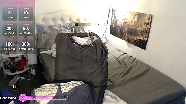 NinaDOM4CUM webcam