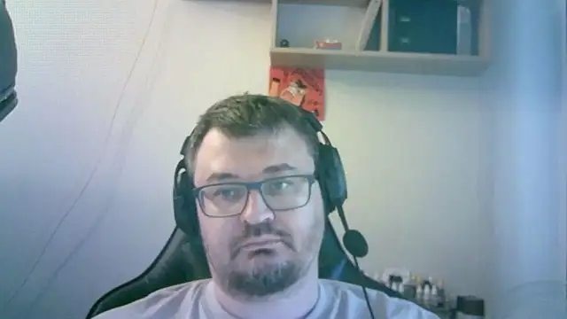SirAbuser webcam