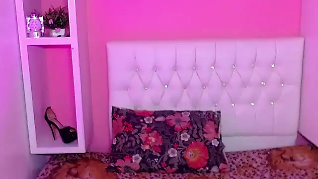 x_isabella_x webcam