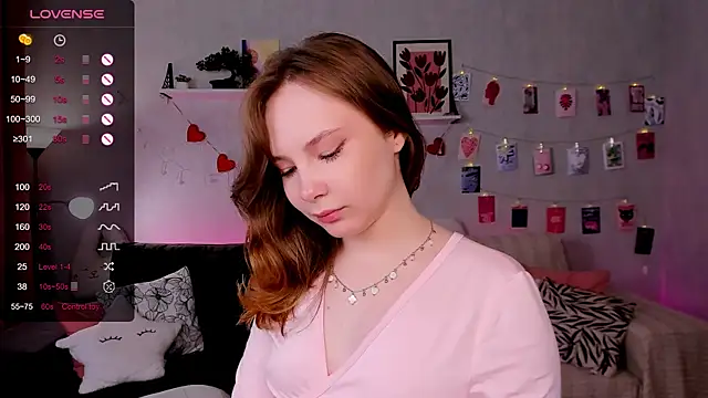LanaBlu_ webcam