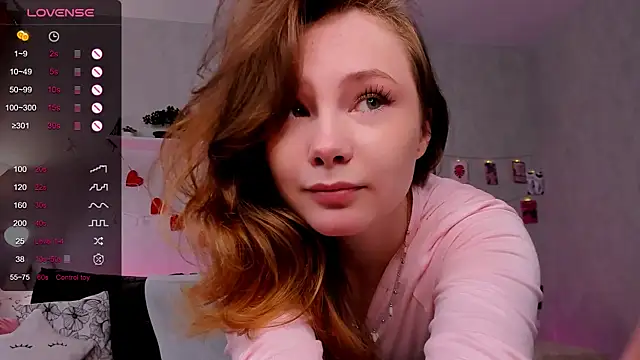 LanaBlu_ webcam