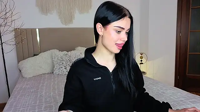 Silena_sky live cam on StripChat