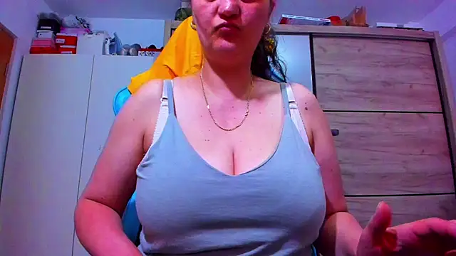 geniferswet webcam