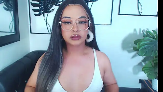 Modella: BigcockjasmineTs