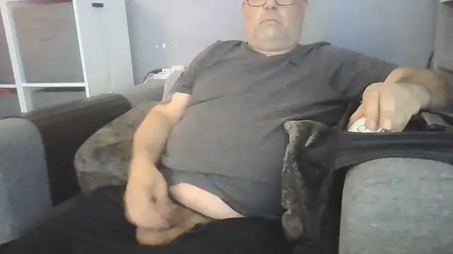 Naturistmale45 webcam