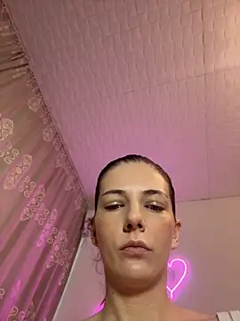 Sabrinedivinee webcam