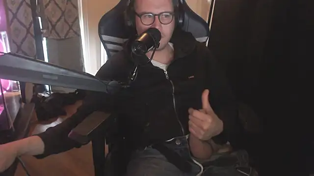 chicostick413 live cam