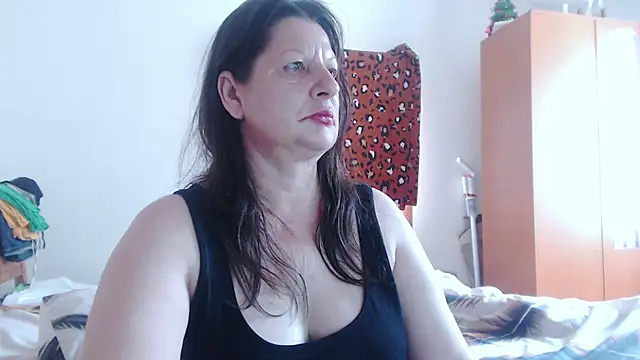ExtasyMature webcam
