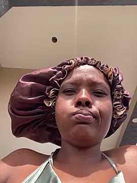 Sis27 live cam on StripChat