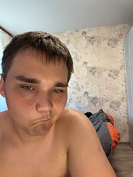 desiredude9 live cam