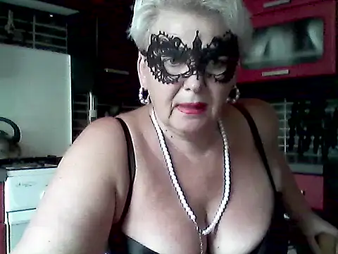 Lisa_Suzie webcam