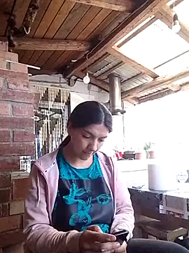 Lusandra1837lusi webcam