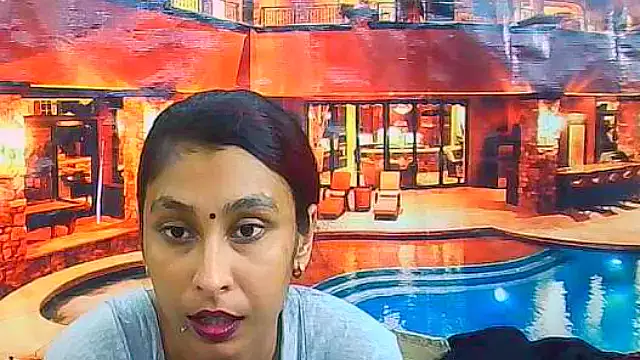 IndianSexyButt webcam