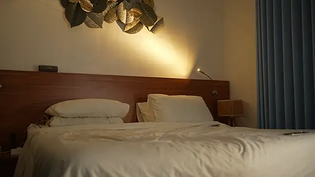 Sarah_Pink webcam