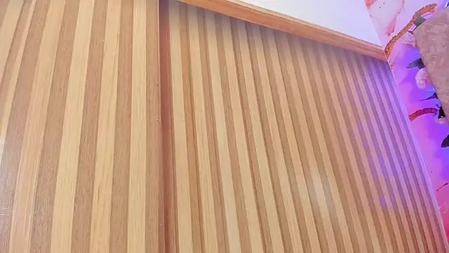 baby_peach__ webcam
