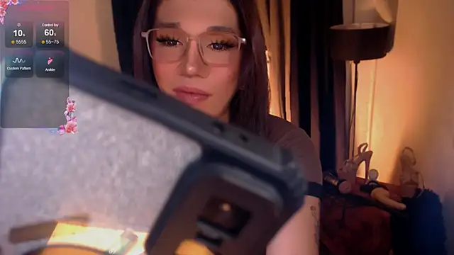 Precious_RoseDollxxx webcam