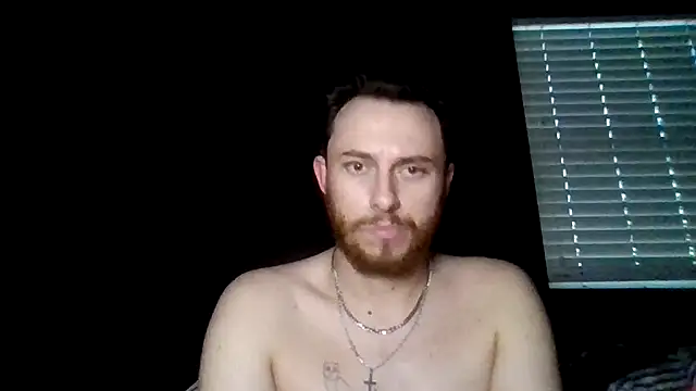 Cloudyydayzz webcam