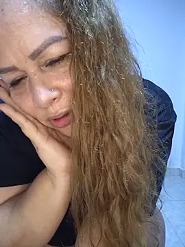 SluttyMilf79