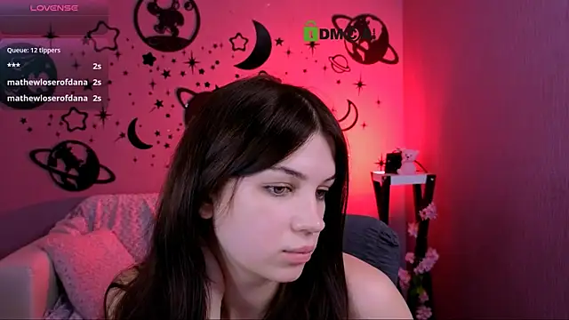 flora_ri live cam on StripChat