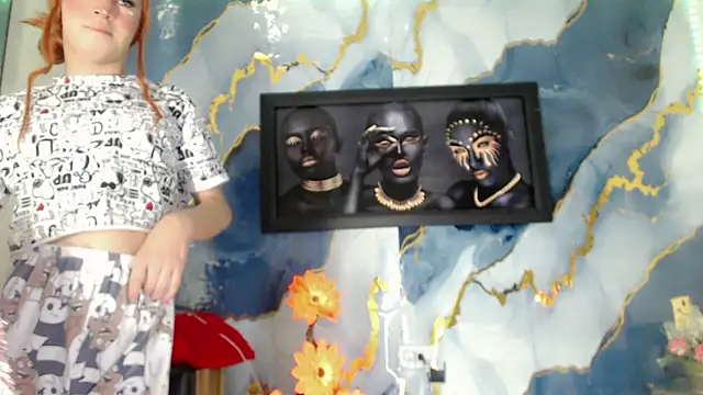 NathalialLooes live cam