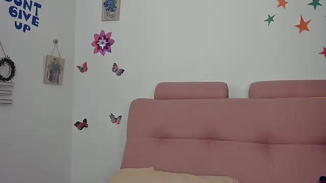 lizzie_c - Lizzie_c's free webcam - UK Sex Cams