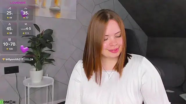 EricaElliott live cam on StripChat