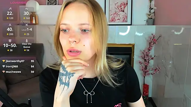 lucy_loy - Lucy_loy's free webcam - UK Sex Cams