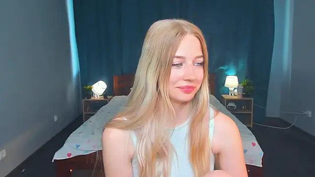DeniseMekus live cam on StripChat