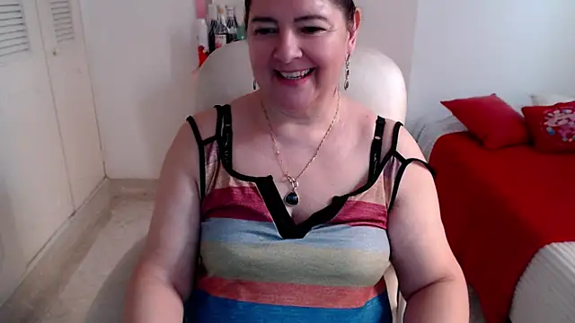 leonela_69 - Leonela_69's free webcam - UK Sex Cams