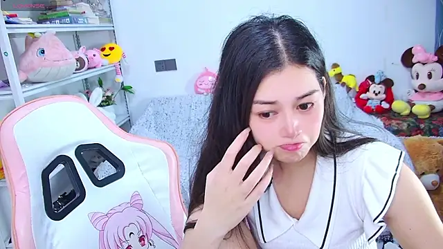 QinQin-888 webcam