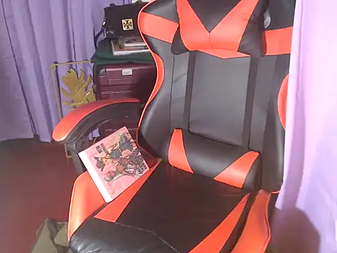 ColtishKira webcam
