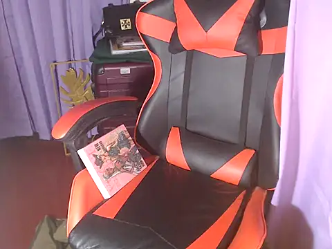 ColtishKira webcam