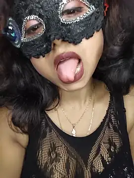_DesigirlRoshni webcam