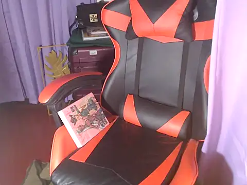 ColtishKira webcam