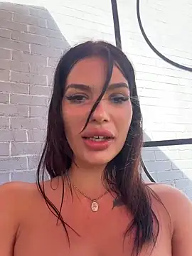 raniasnow - RaniaSnow's free webcam - UK Sex Cams