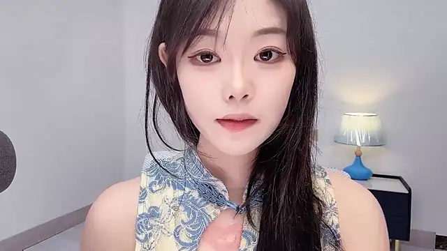 smalldaiwang - Smalldaiwang's free webcam - UK Sex Cams