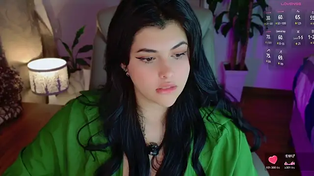 Nannicutee live cam