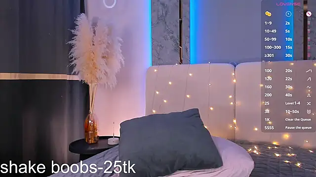 Hazel_77