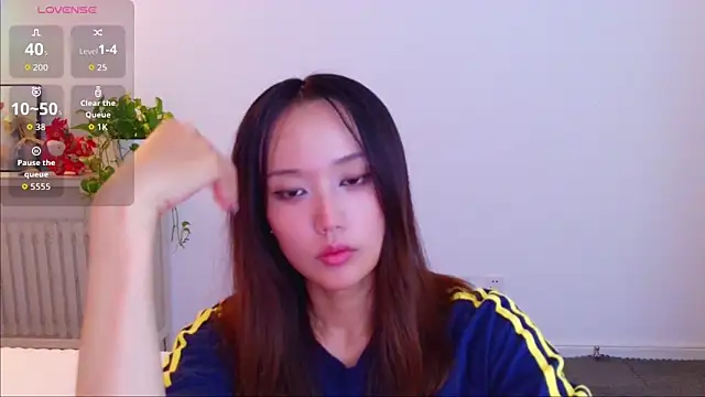 yufenna (F young) - rub my tits