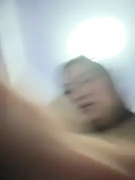 xiaoxiaoaini520 webcam