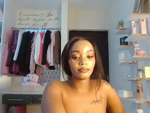 sexy_babydoll221 (Ask my age) - dildo in pussy