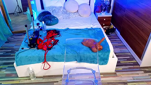 Glamorous_Kay webcam