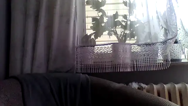 grzes19763 - Grzes19763's free webcam - UK Sex Cams