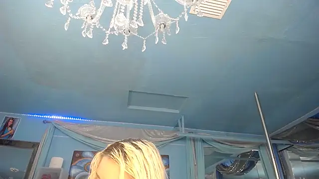 ADRIANNA_FOX webcam